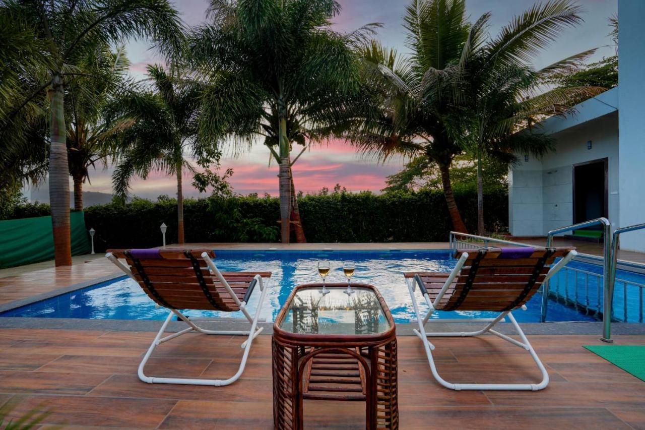 White Coco House 4Bhk Βίλα Nashik Εξωτερικό φωτογραφία